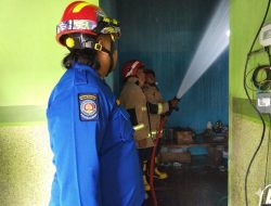 Dapur Rumah Warga Tulungagung Terbakar, Pemilik Alami Luka Bakar Akibat Bensin Bocor