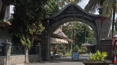 Pendopo Ditutup Pasca OTT, Warga Tulungagung Gagal Nikmati Mini Zoo Saat CFD