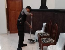 Pastikan Ibadah Paskah Aman, Polres Blitar Lakukan Sterilisasi Gereja
