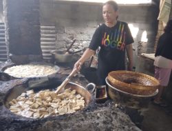 Bahan Baku Naik, Produsen Tahu Goreng di Blitar Terpaksa Naikkan Harga