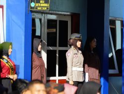 Peringati Hari Kartini, Polisi Blitar Ajak Pelajar Bijak Bermedsos dan Tertib Berlalu Lintas