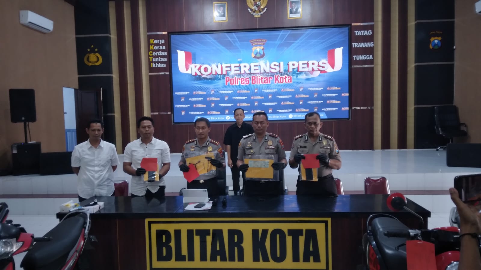 Dua Pelaku Curanmor Lintas Daerah Dibekuk, 11 TKP Disasar, Motor Dijual Lewat Facebook