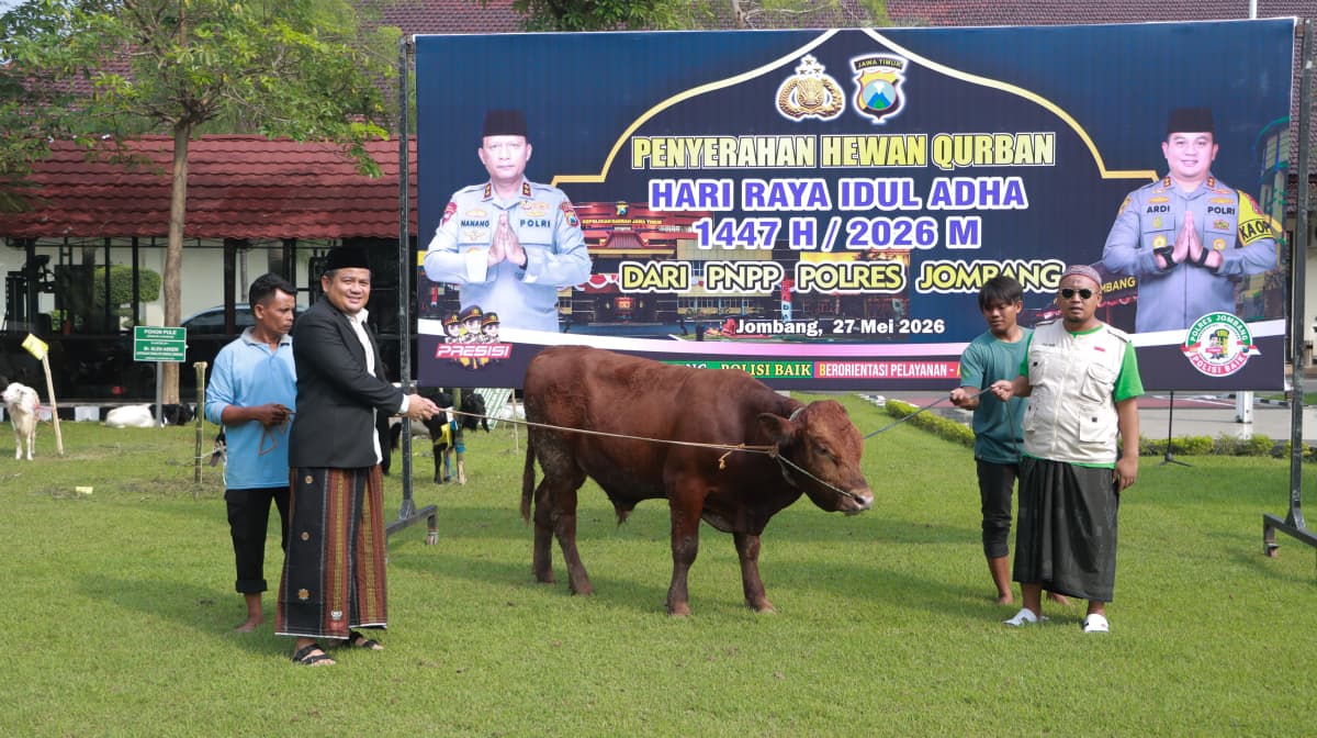 39 Hewan Kurban dari Polres Jombang Disalurkan ke Ponpes dan Panti Asuhan