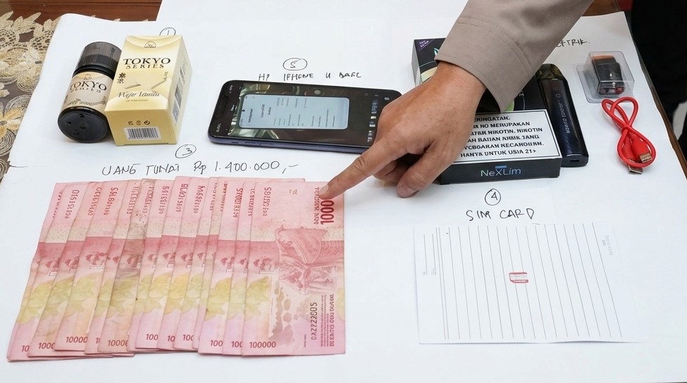 Pura-pura Belanja, Pemuda Asal Tulungagung Gasak 3 HP di Toko Kepanjen