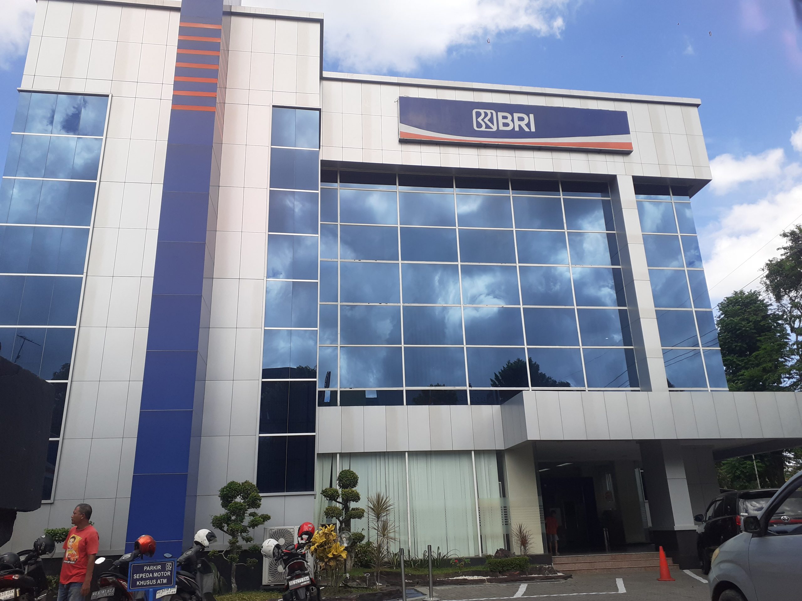 Iduladha 2026, BRI BO Blitar Salurkan 23 Hewan Kurban untuk Masyarakat