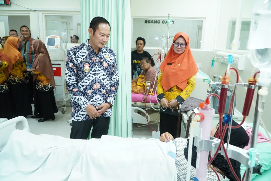 Peringati HJL ke-457, Bupati Lamongan Resmikan Tiga Layanan Baru RSUD Ngimbang dan Gelar Operasi Katarak Gratis