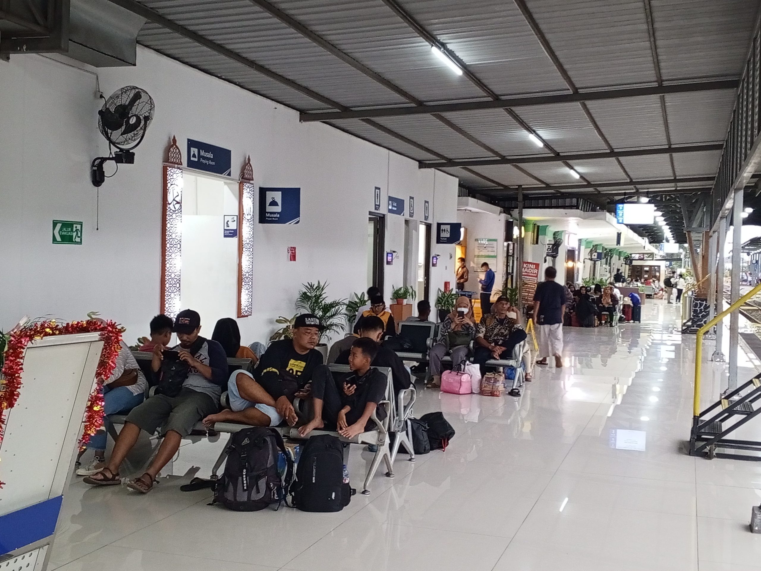 Long Weekend Kenaikan Yesus Kristus, Penumpang Kereta Api di Daop 7 Madiun Tembus Belasan Ribu per Hari