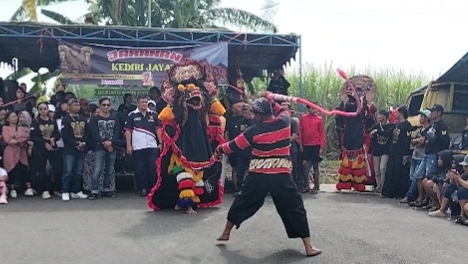 18 Grup Jaranan Ramaikan JLSR Betet, Budaya Terjaga—UMKM Ikut Tumbuh
