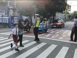 Polsek Kediri Kota Gelar Sapa Pagi, Fokus Pengamanan Lalu Lintas di Jam Sibuk