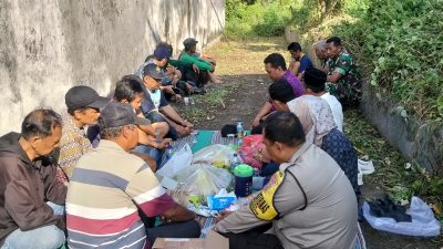Warga RW 5 Kelurahan Mrican Gotong Royong Buka Akses Jalan Lama Demi Tingkatkan Mobilitas dan Ekonomi