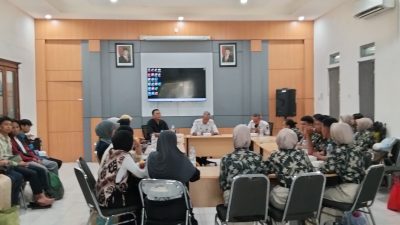 Disperdagin Kota Kediri Cetak Talenta Digital Baru, Siswa SMK Langsung Dampingi UMKM