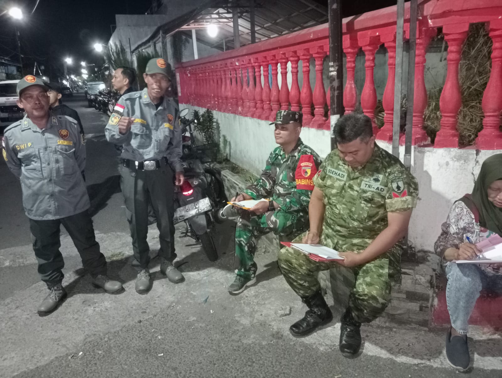 Hanya Lima RW Aktif, Tiga Pilar Kelurahan Dandangan Turun Langsung Hidupkan Budaya Siskamling