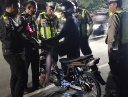 Patroli Jumat Gaul Polres Kediri Kota Sasar Balap Liar dan Knalpot Brong, Motor Pretelan Diamankan