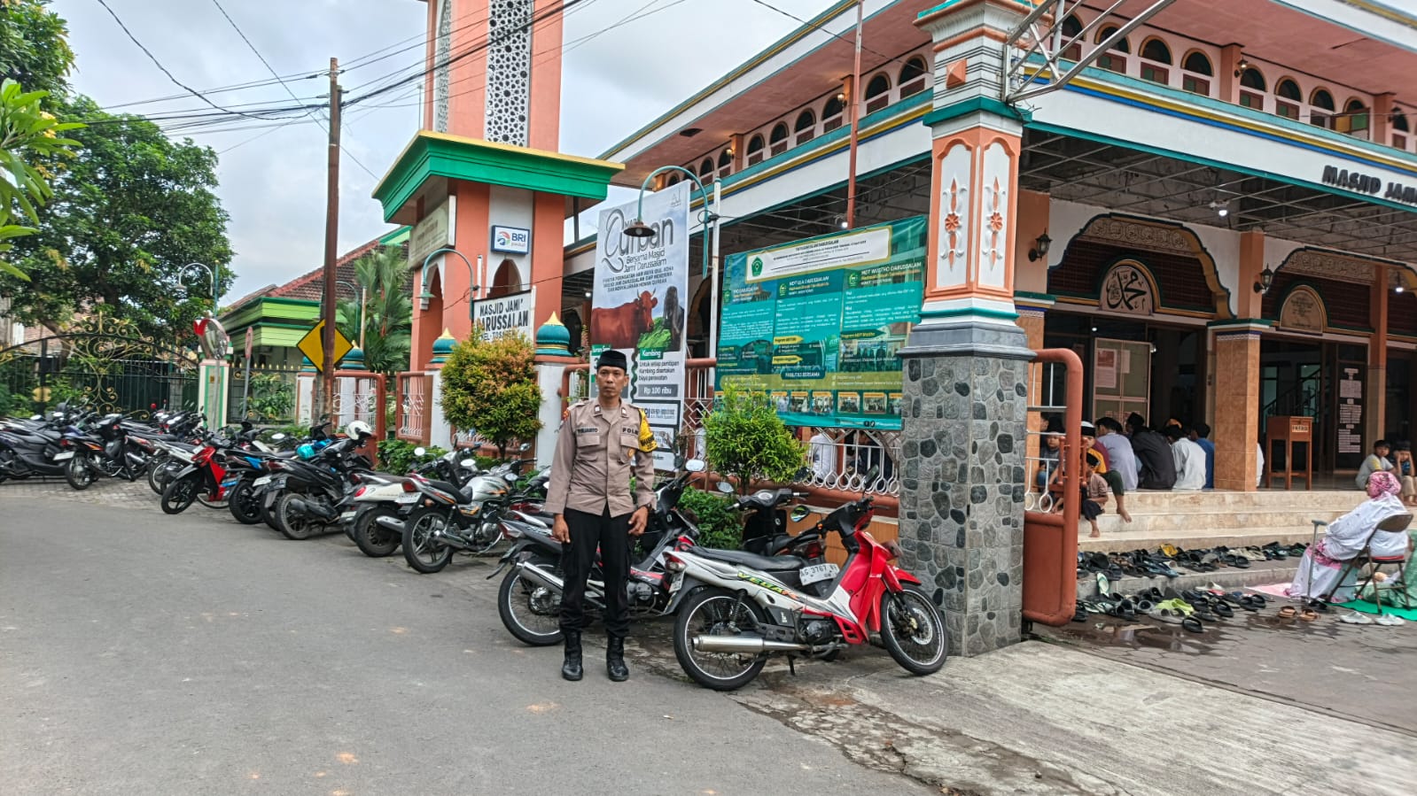 Sholat Iduladha di Masjid Darusallam, Jamaah Beribadah Khusyuk dan Kondusif