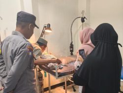 Pemulung Temukan Bayi Dalam Kardus di Warung Pecel Tengah Sawah, Polisi Selidiki Orang Tua Pembuangnya