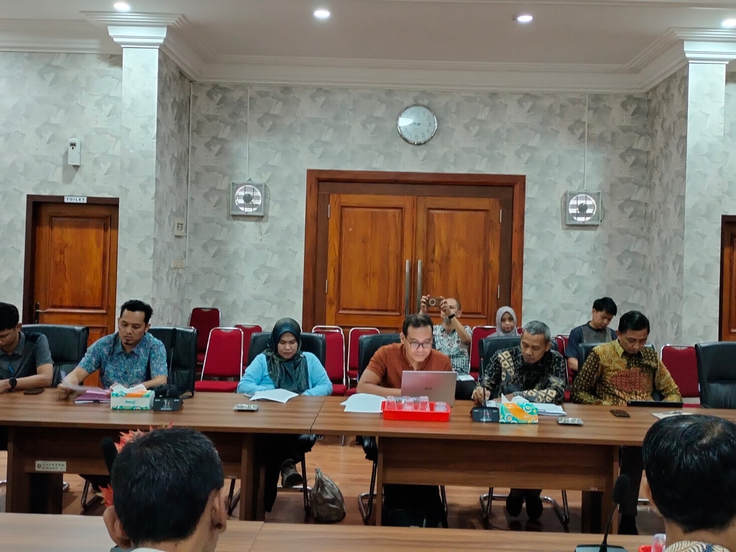 PPPK Paruh Waktu Datangi DPRD Tulungagung, Tuntut Kenaikan Gaji dan Kesejahteraan