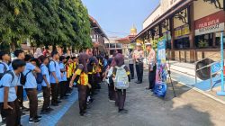 Polisi Sahabat Anak, Satlantas Polres Blitar Edukasi Tertib Berlalu Lintas Sejak Dini