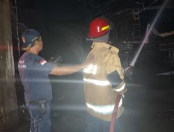 Dua Kebakaran Terjadi dalam Semalam di Kabupaten Kediri, Kerugian Capai Ratusan Juta Rupiah