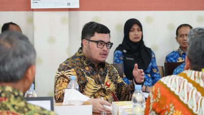 Bertemu PSF, Mas Dhito Bahas Masa Depan Lulusan Perdana SMA Boarding School Gratis di Kediri