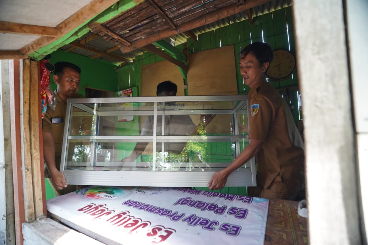 Bantuan Mas Dhito Jadi Jalan Bangkit Keluarga Suyanto