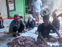 DPC Partai Gerindra Kabupaten Kediri Salurkan 200 Paket Daging Kurban untuk Warga Kurang Mampu