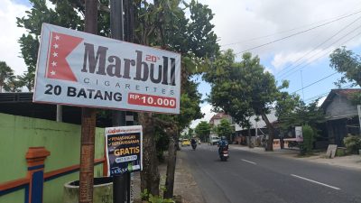 Diduga Imbas Berkurangnya Penindakan, Iklan Rokok Ilegal Marak Terpasang di Ruas Jalan Tulungagung