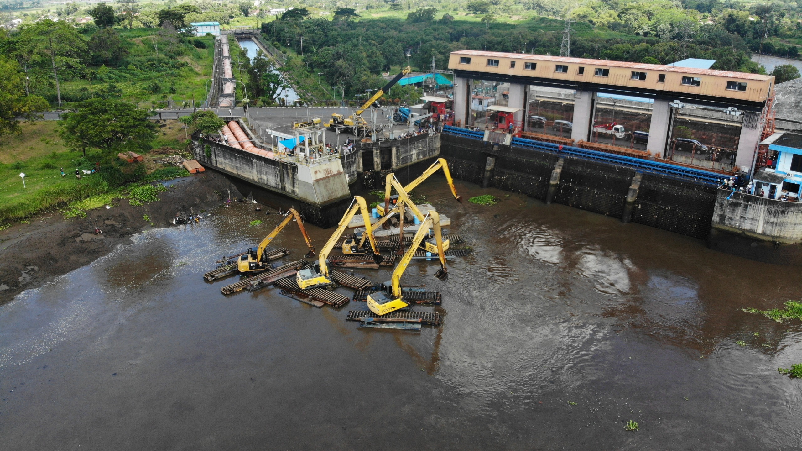 PJT I Pastikan Flushing Waduk Wlingi dan Lodoyo Dimulai 18 Mei 2026