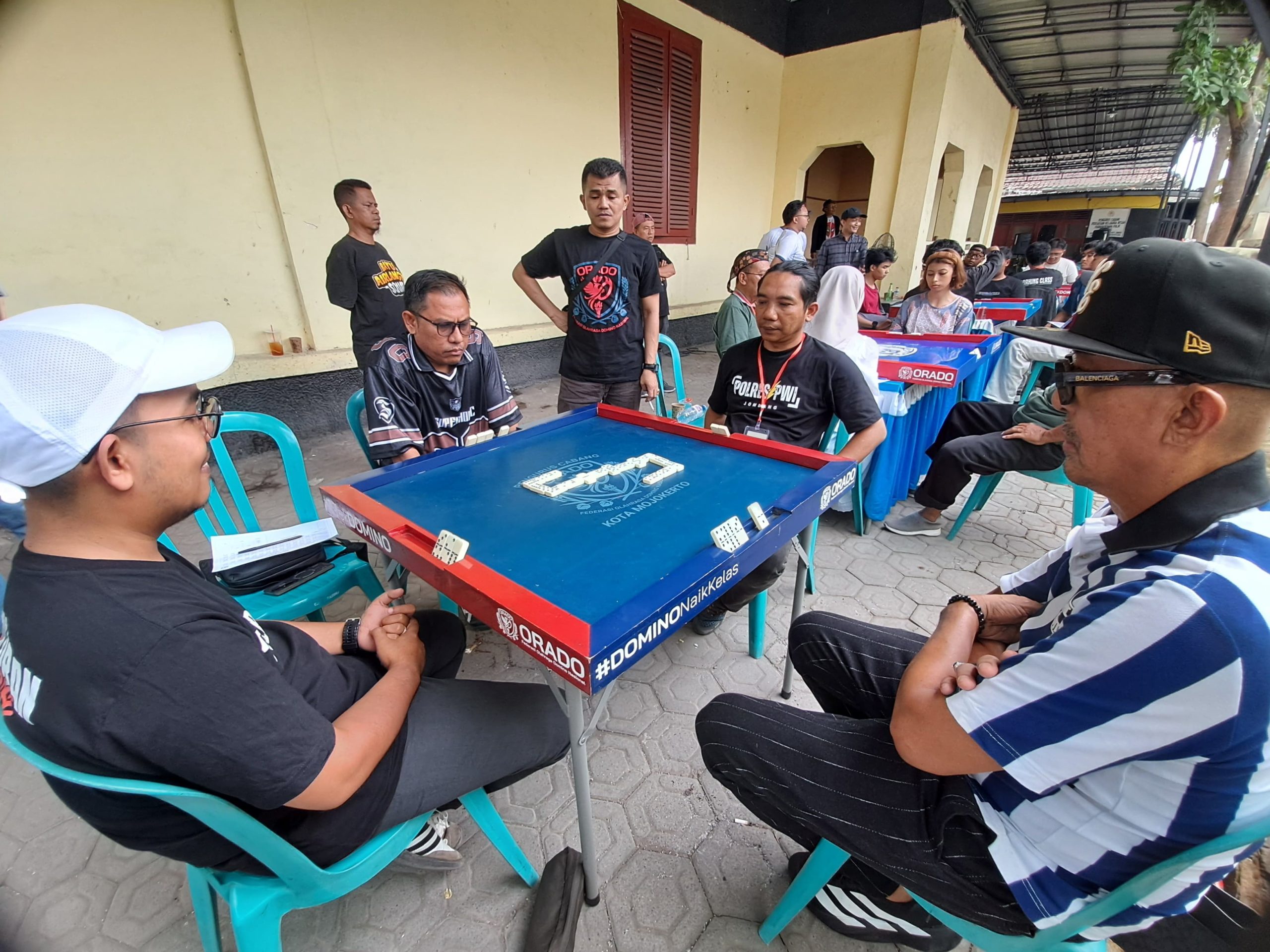 Kapolres Jombang Cup 2026 Jadi Ajang Adu Strategi 32 Tim Domino se-Jawa Timur