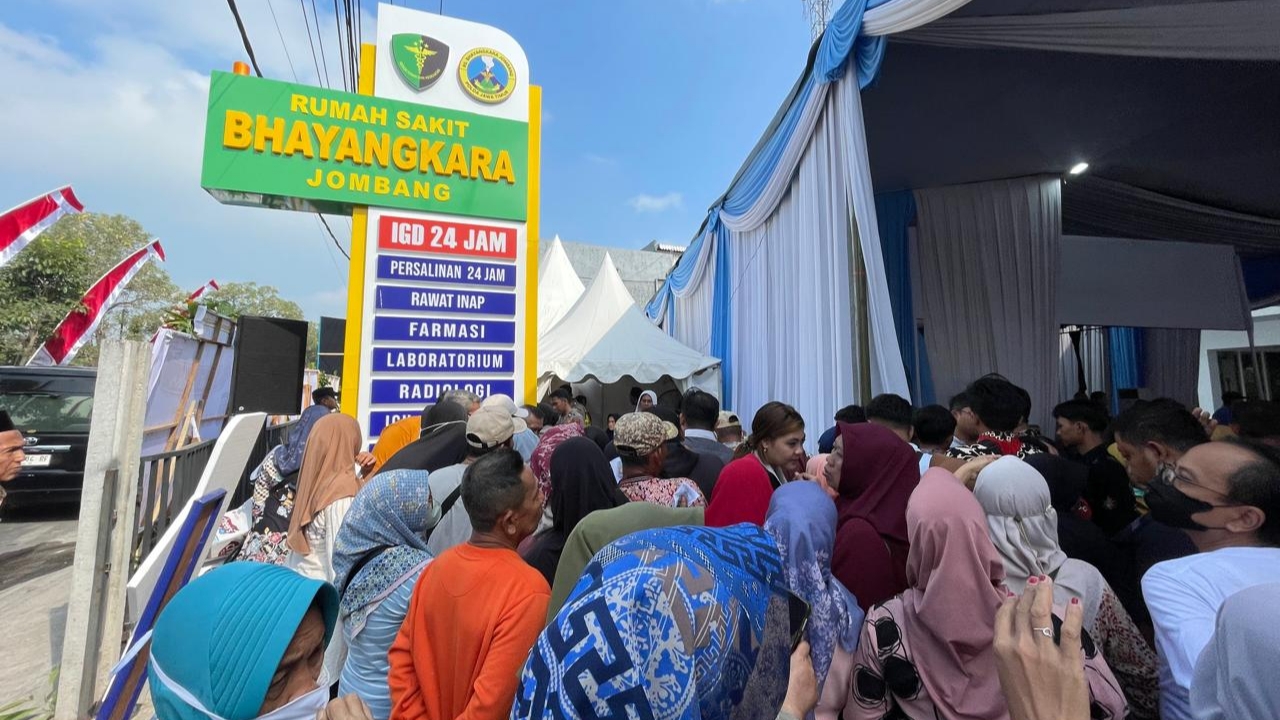 Polda Jatim Gelar Bakti Kesehatan Hari Bhayangkara di Jombang, Sasar 2.500 Warga dengan Layanan Gratis