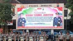 Kapolres Jombang Pimpin Sertijab Kasat Reskrim dan Sejumlah Kapolsek, Tekankan Respons Cepat Layani Masyarakat