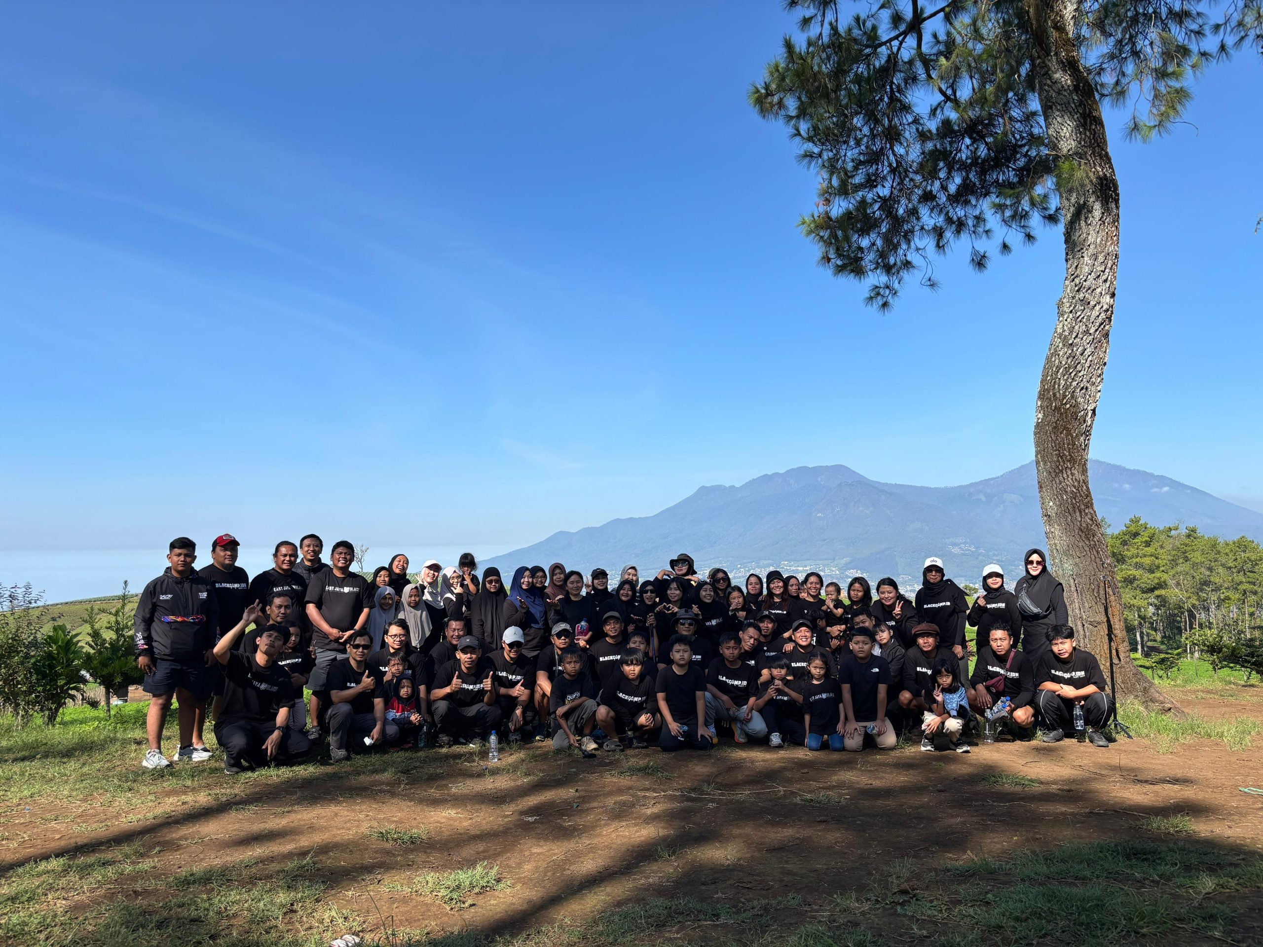 Puluhan Tenda Hitam Dominasi Campmeet 2.1 Black Camp East Java di Batu