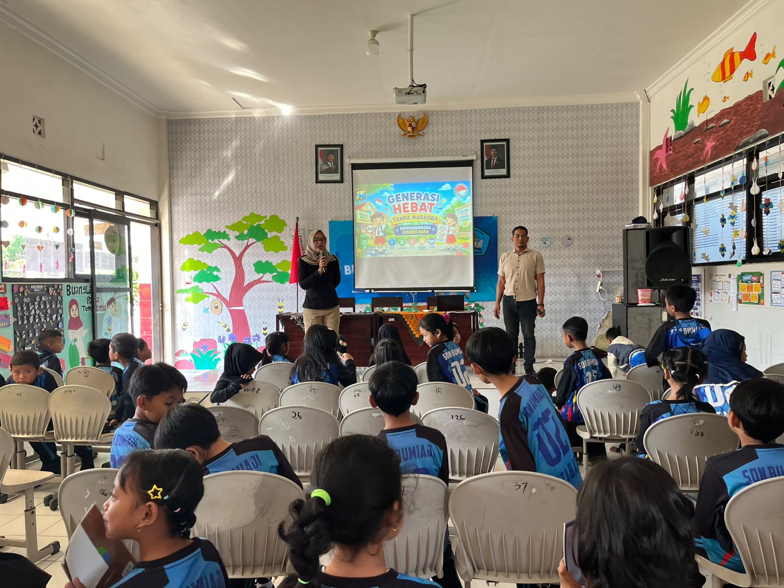 Satresnarkoba Polres Batu Edukasi Bahaya Narkoba kepada Siswa SD