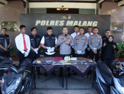 Polres Malang Amankan Dua Pemuda Bawa Sajam Saat Penyekatan Malam 1 Suro