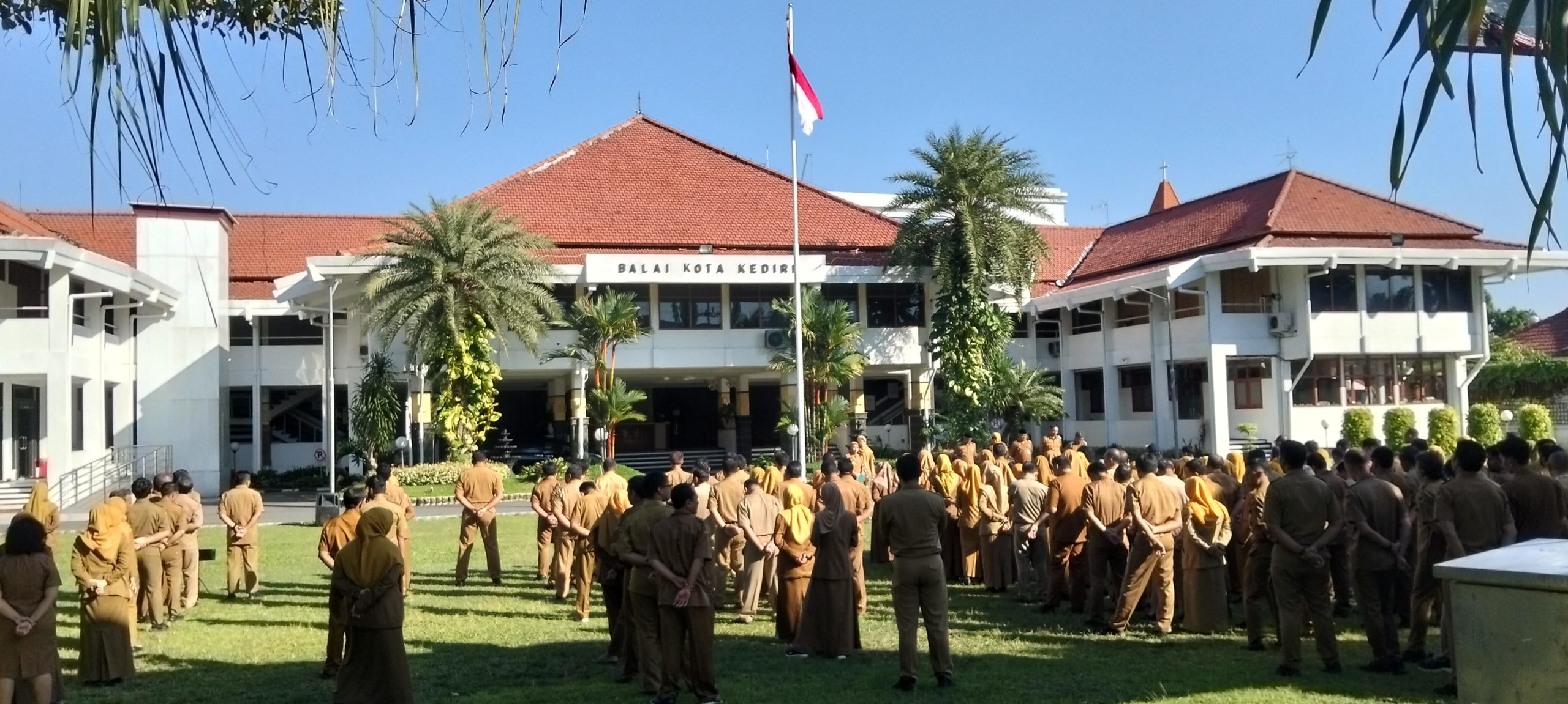 Sebanyak 38 ASN Terima SK Kenaikan Pangkat, Vinanda: Harus Diiringi Peningkatan Kualitas Pelayanan