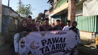 Kirab Ta'aruf 1 Muharam di Ngadirejo Berlangsung Meriah, Warga Antusias Rebut Gunungan Hasil Bumi