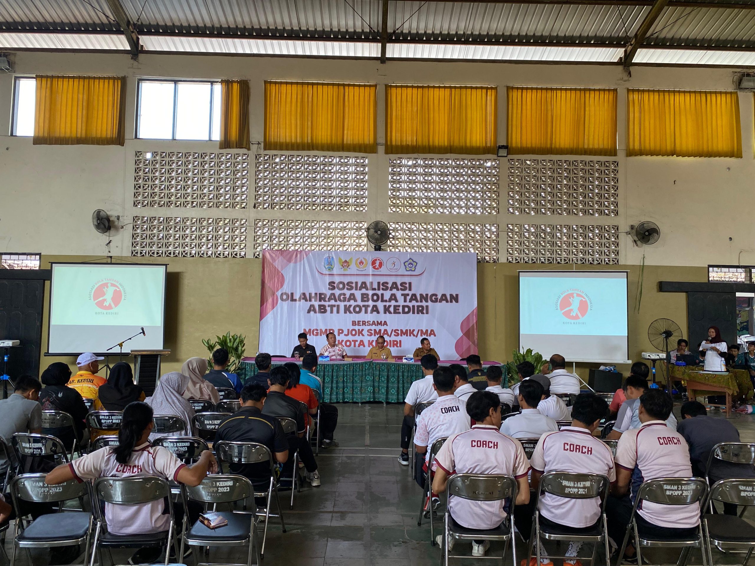 ABTI Kota Kediri Gandeng Guru PJOK Perkuat Pembinaan Atlet Bola Tangan di Sekolah