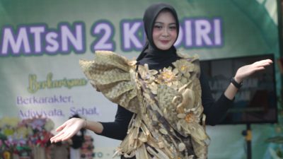 Rajin Belajar dan Aktif Berinovasi, Siswi MTs Negeri 2 Kediri Langganan Juara Berbagai Lomba