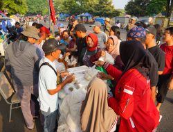 PDI Perjuangan Kabupaten Kediri Gelar Bakti Sosial Bulan Bung Karno, Sediakan Layanan Kesehatan dan Pasar Murah
