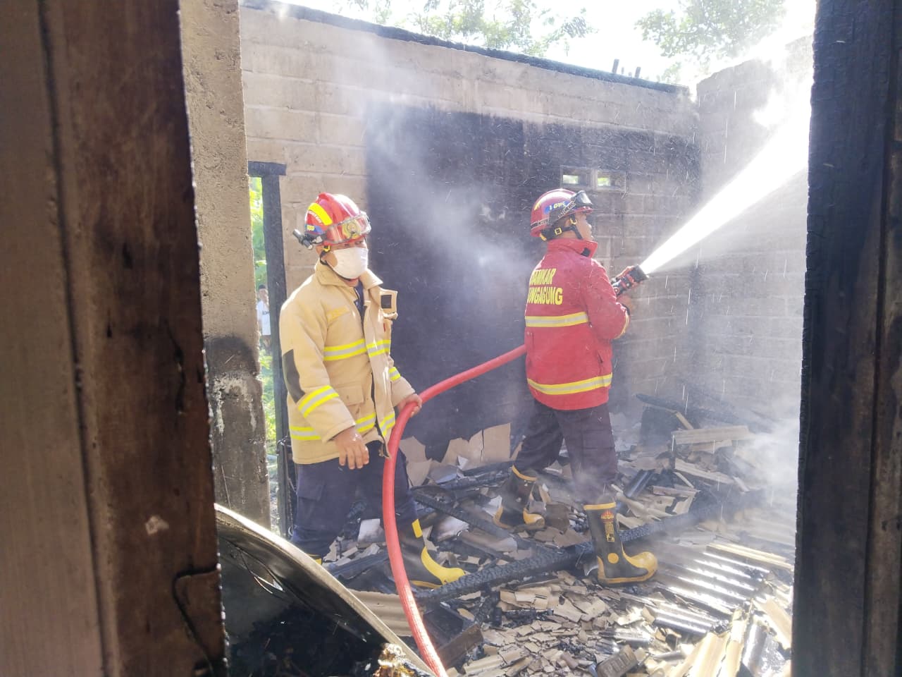 Dua Kebakaran Rumah Terjadi di Tulungagung dalam Selang Tiga Jam, Diduga Dipicu Korsleting Listrik