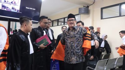 Sidang perdana perkara dugaan korupsi dana Corporate Social Responsibility (CSR)