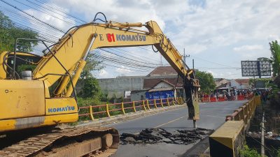 Jembatan Gondang Mulai Dibongkar, Konstruksi Baru Ditargetkan Bertahan hingga 50 Tahun