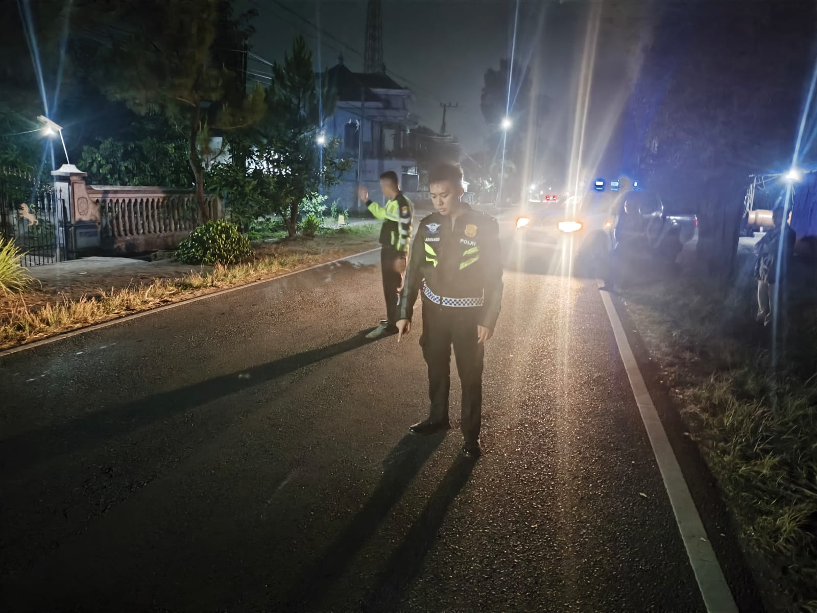 Adu Banteng di Rejotangan, Pemotor Asal Blitar Tewas Tabrak Mobil di Tulungagung