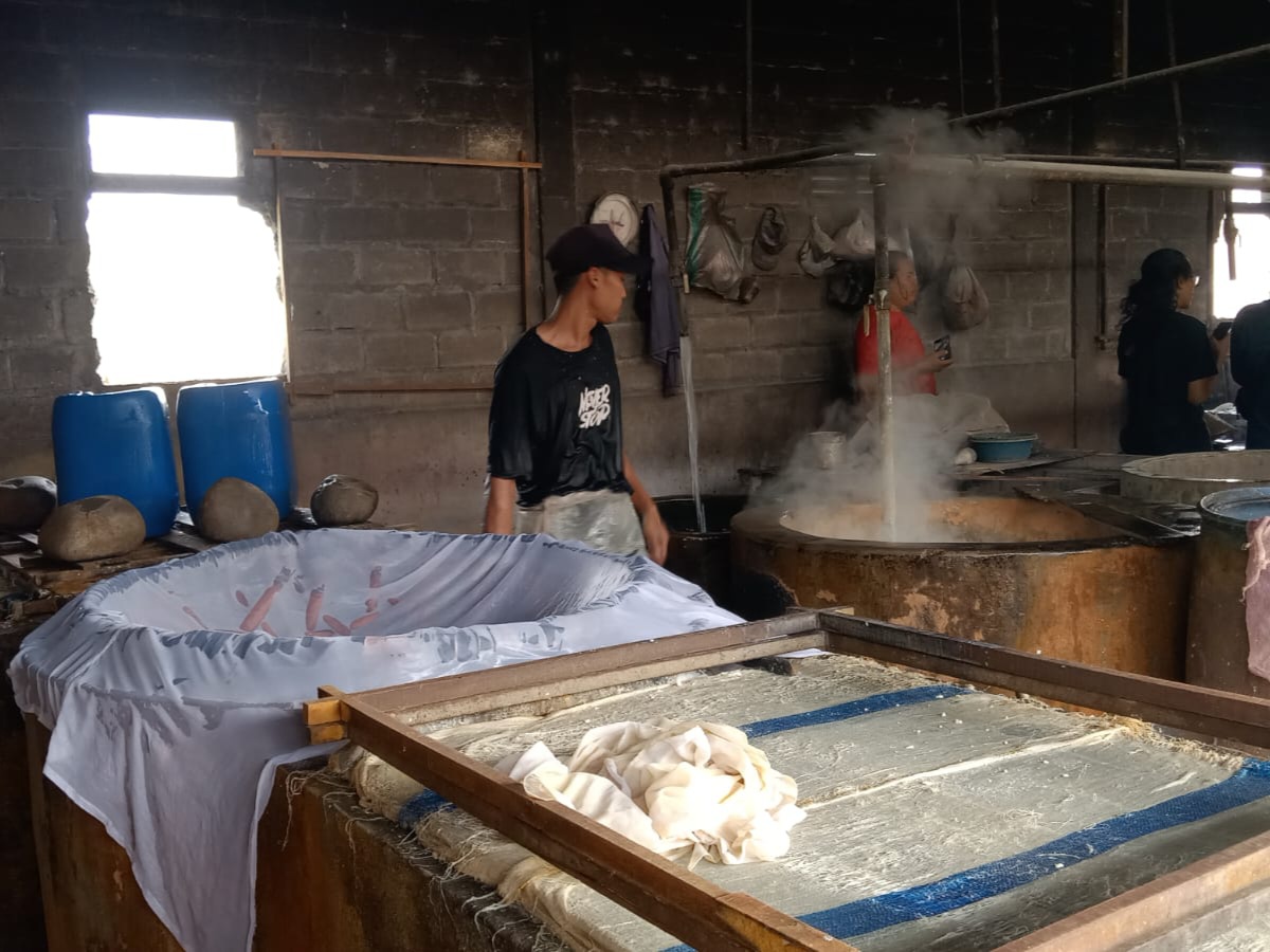 Melemahnya Nilai Tukar Rupiah Berdampak pada Produsen Tahu di Tulungagung, Ukuran Produk Terpaksa Diperkecil