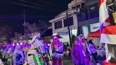 Kirab Pusaka dan Pawai Lampion Meriahkan Pembukaan Grebeg Pancasila Kota Blitar