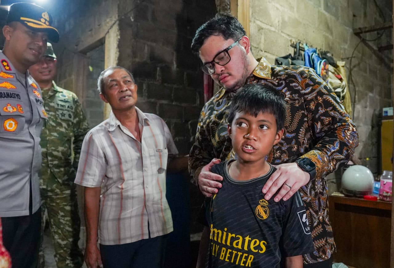 Mas Dhito Bantu Mbah Mari Rintis Usaha Baru demi Perkuat Ekonomi Keluarga
