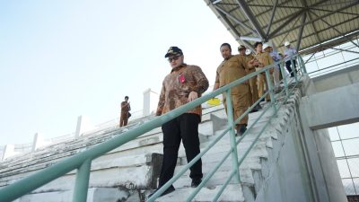 Mas Dhito Pastikan Pengerjaan Atap Stadion Gelora Daha Jayati Rampung Tahun 2026