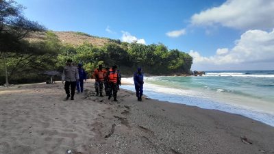 Pangi, Tim Gabungan Terkendala Ombak Tinggi