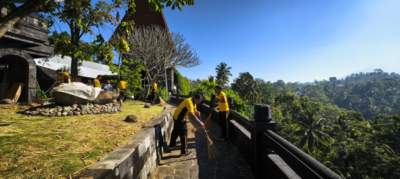 Sambut HUT Bhayangkara ke-80, Polres Blitar Gelar Bakti Religi di Berbagai Tempat Ibadah