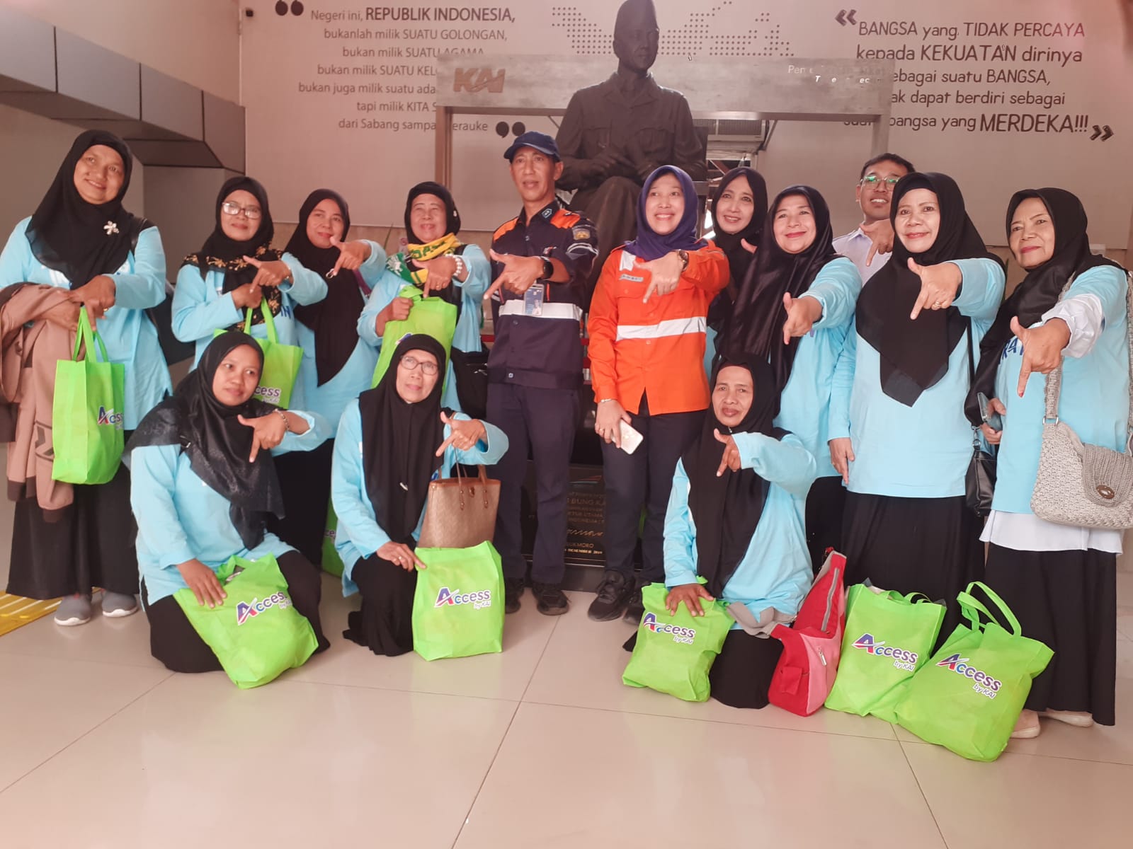 Peringati Hari Lansia, KAI Berikan Diskon Tiket hingga 20 Persen untuk Penumpang Usia 60 Tahun ke Atas