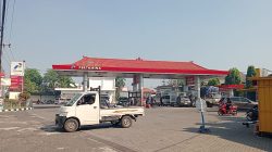 Harga Pertamax Tembus Rp16.250 per Liter, SPBU di Jombang Sepi Pengguna dan Warga Beralih ke Pertalite
